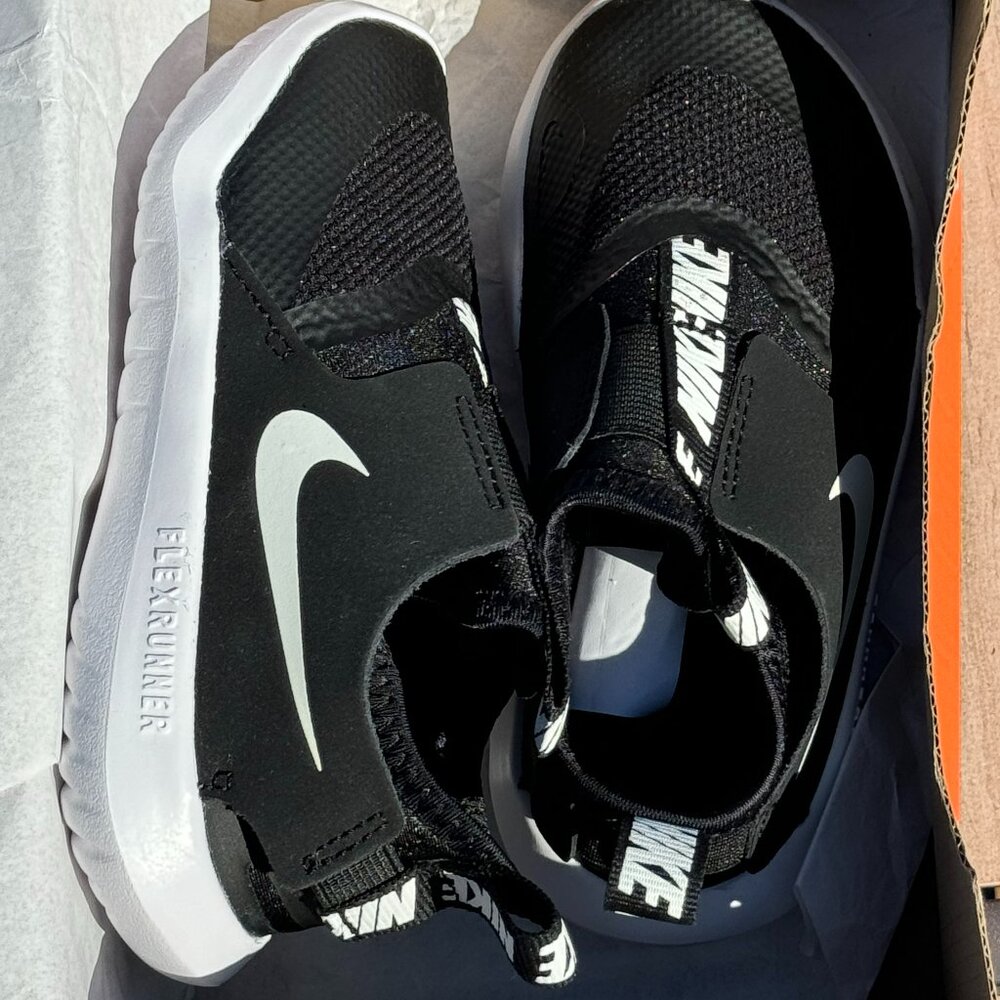 Nike Flex Runner